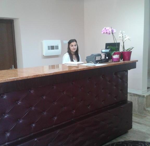 Fotos del hotel Semiramis:  25