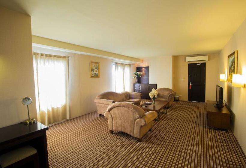 Fotos del hotel Kenari Tower:  19