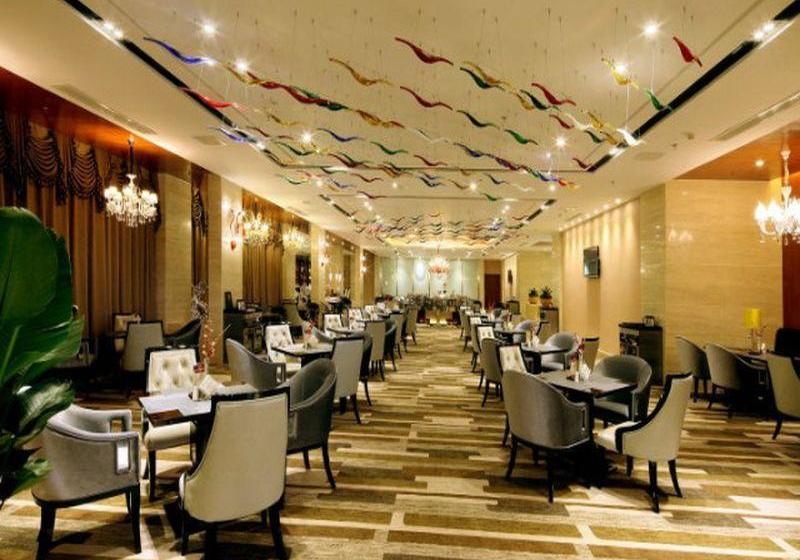 Fotos del hotel Serengeti:  4