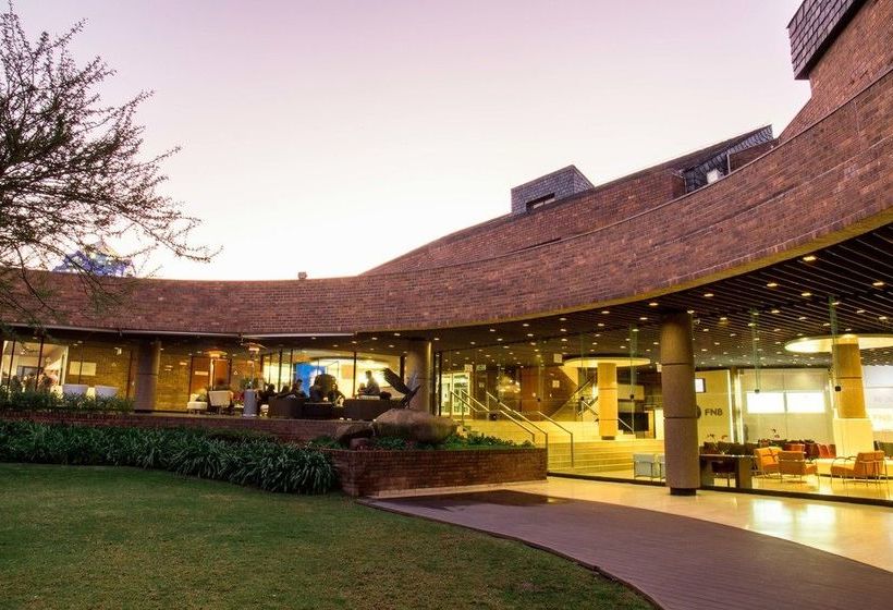 Fotos del hotel Fnb Conference Centre And:  19