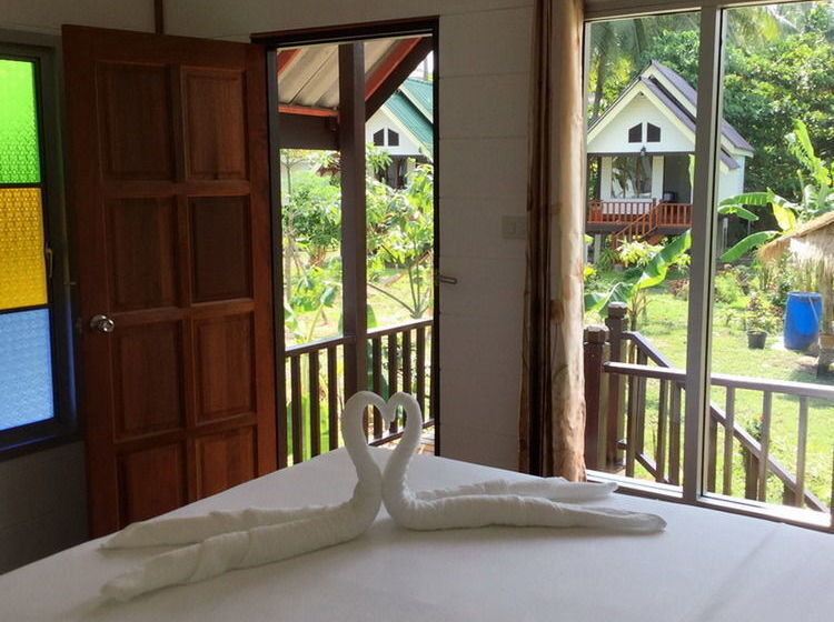 Fotos del hotel Lanta Andaleaf Bungalow:  12