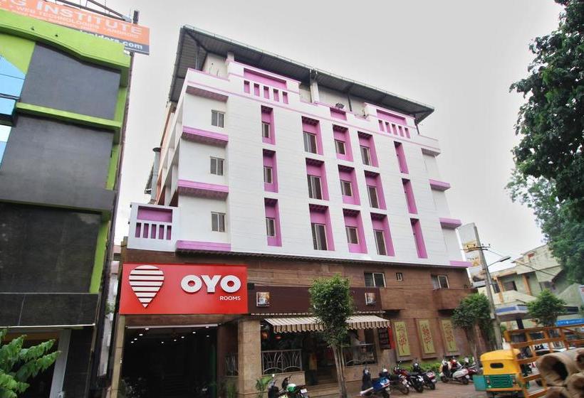 Fotos del hotel Oyo 4439 Aura Inn:  9