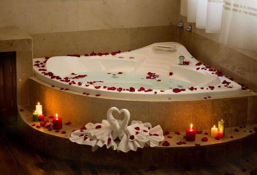 Fotos del hotel La Casa de los Dos Leones:  4