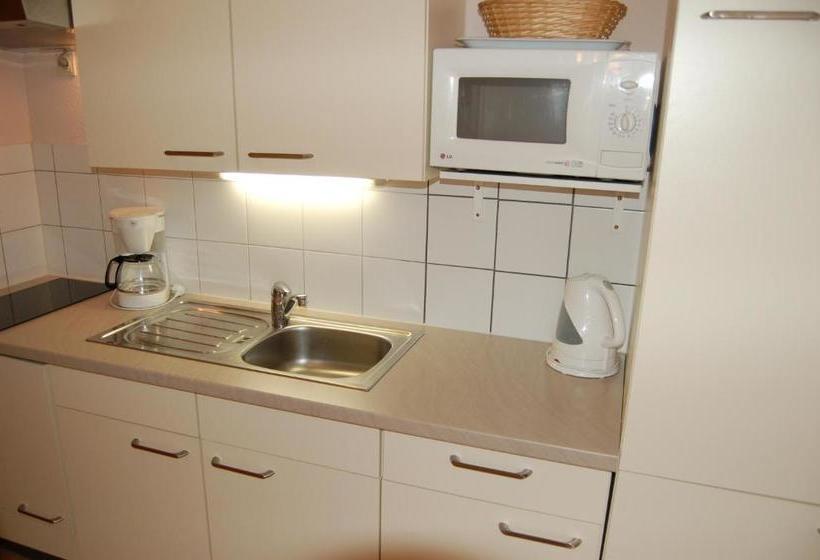 Fotos del hotel Appartment Alpensee:  5