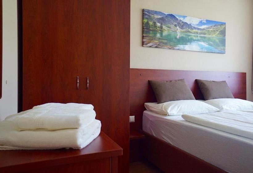 Fotos del hotel Appartment Alpensee:  12