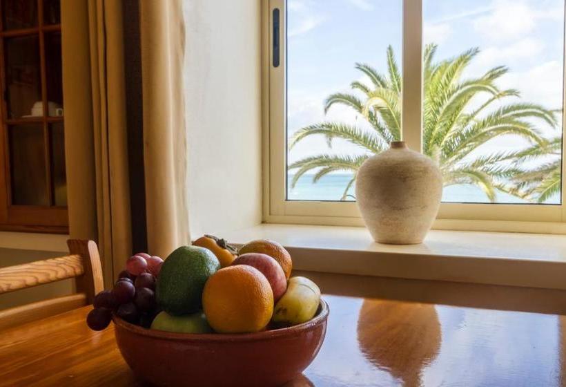 Fotos del hotel Luz Beach Apartments:  11