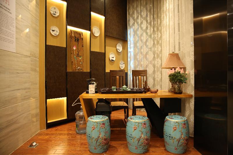 Fotos del hotel Crown Crystal:  6