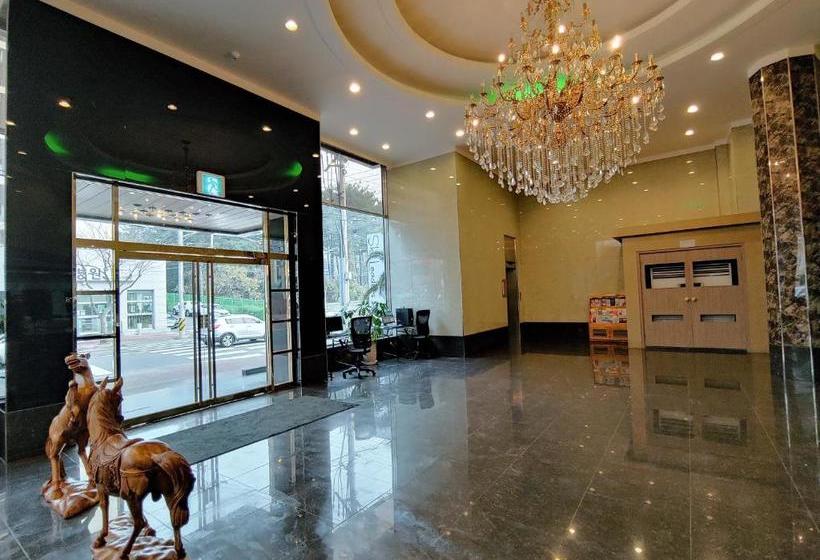 Fotos del hotel Sky Leaders:  10