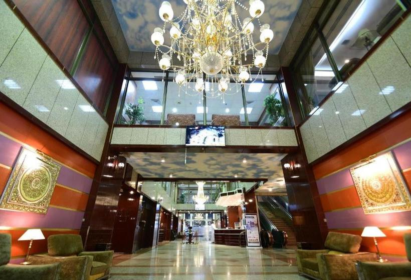 Fotos del hotel Luxurious Al Rawdah Suites:  5