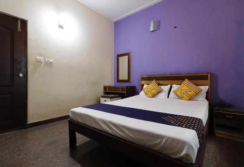 Fotos del hotel Spot On 62188 Sahara Residency:  5