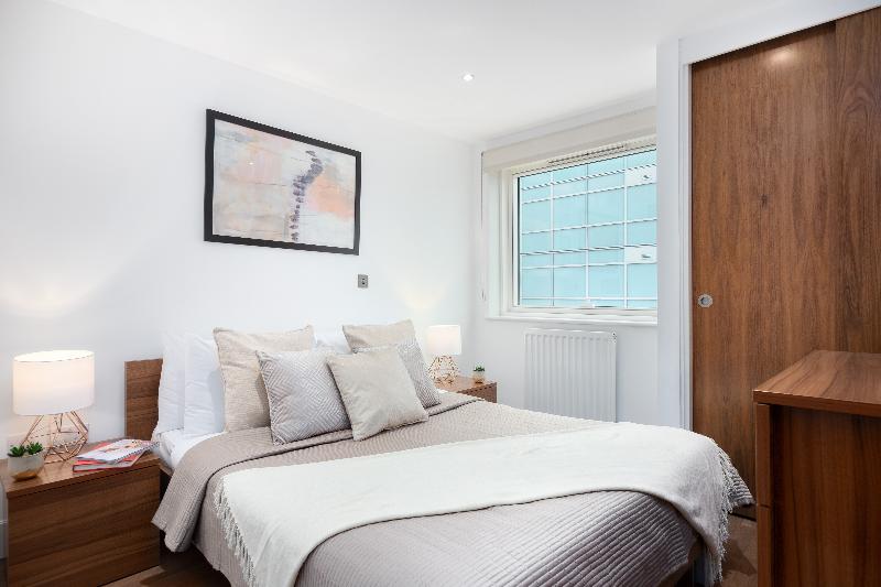 Oakwood One Commercial Street