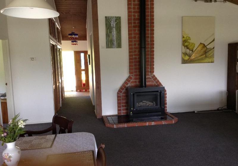 Waiotemarama Falls Lodge