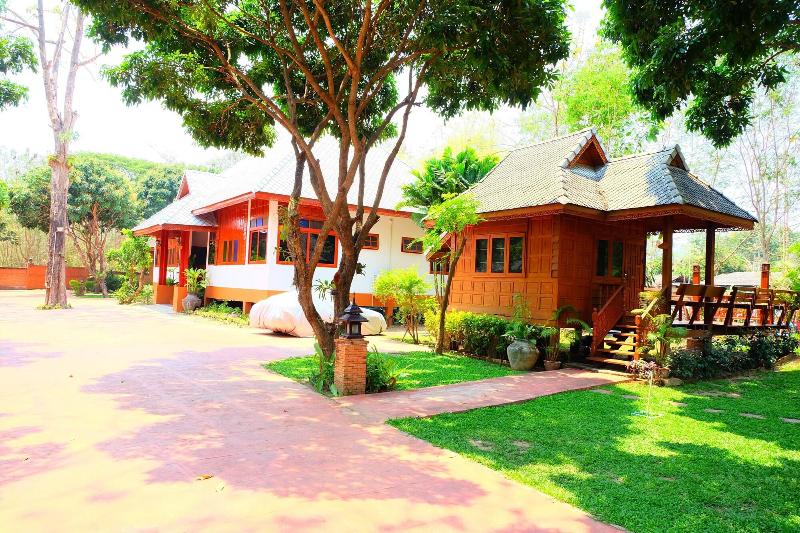 Fotos del hotel Rom Sak Resort:  6