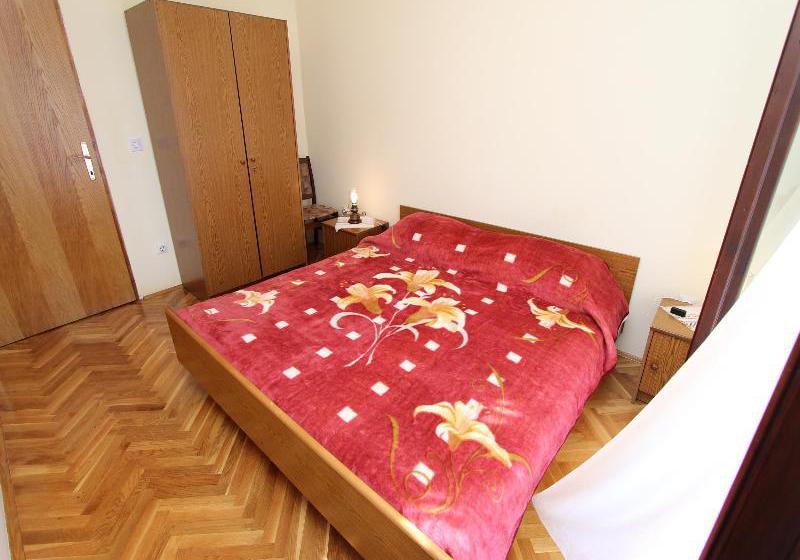 Fotos del hotel Apartments Antonija:  25