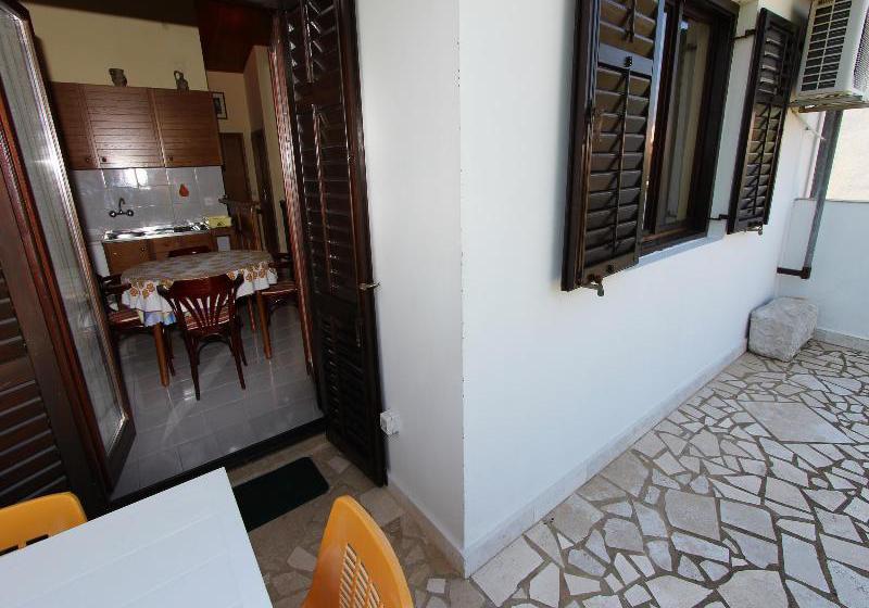 Fotos del hotel Apartments Antonija:  6