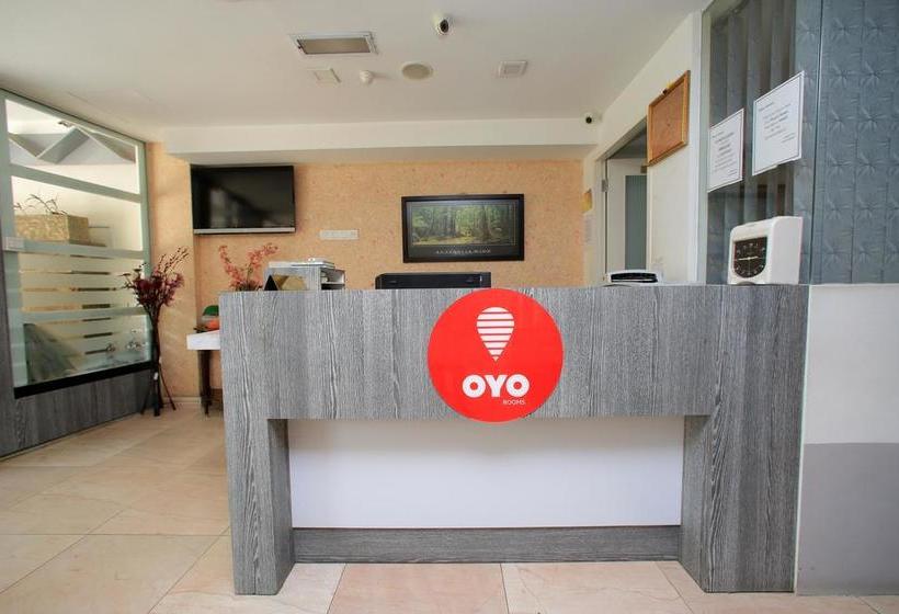 Fotos del hotel Oyo Rooms Sentul Menara Business Centre:  11