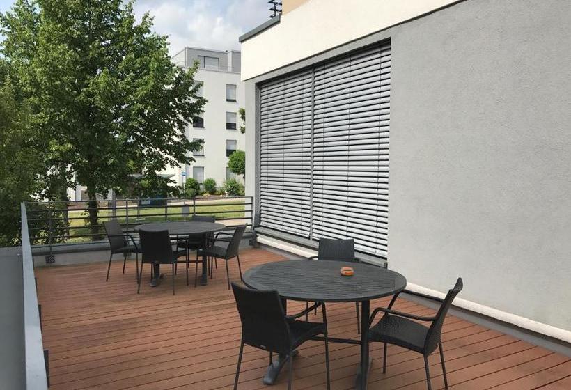 Fotos del hotel Schroeders Appartement:  2