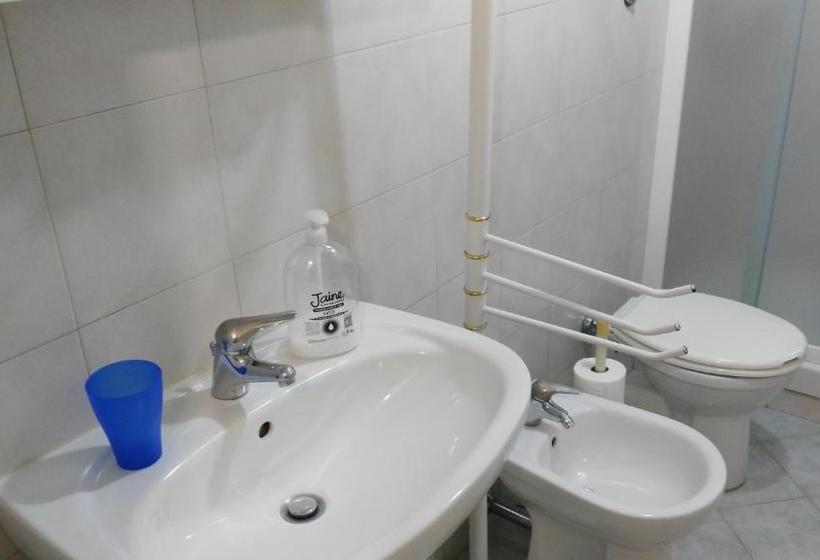 Fotos del hotel Trionfal Apartment:  4