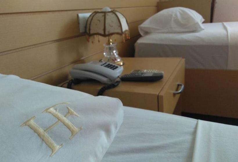 Fotos del hotel Family:  19