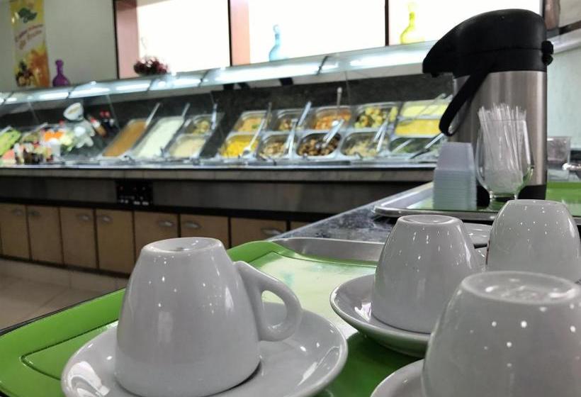 Fotos del hotel Family:  22