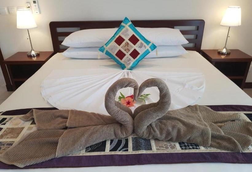 Fotos del hotel Cote D'or Footprints:  12