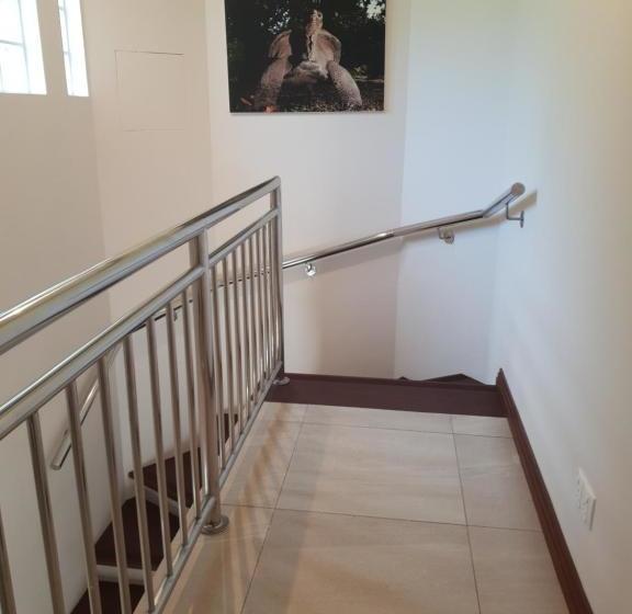 Fotos del hotel Cote D'or Footprints:  2