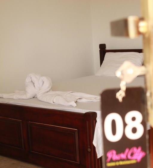 Fotos del hotel Pearl City:  8