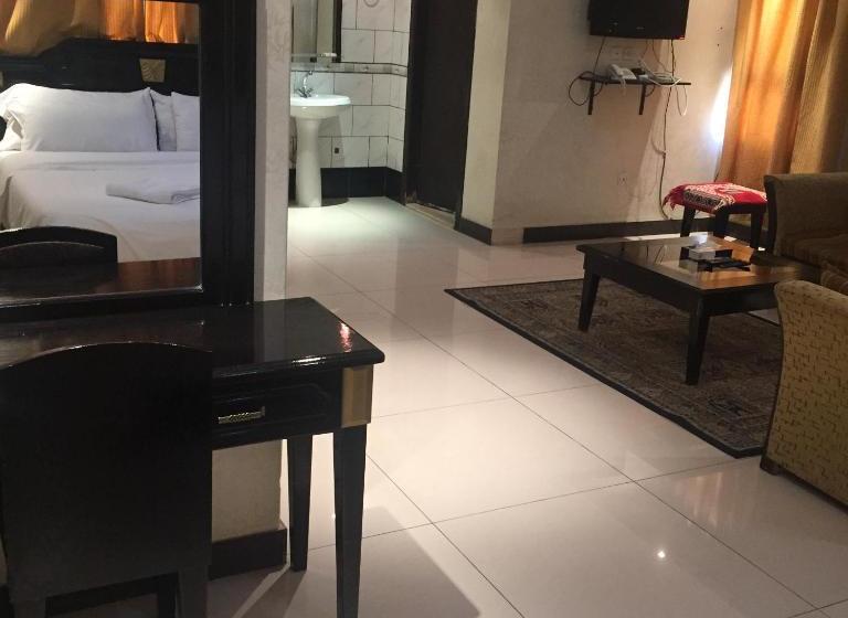 Fotos del hotel Bazil  Suites:  12