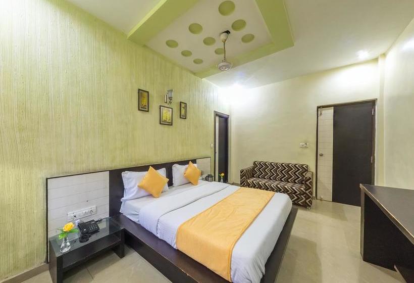 Fotos del hotel Capital O 85837  Rudra Mahal:  21