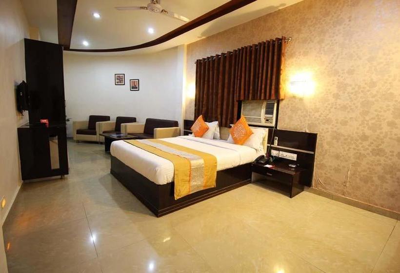 Fotos del hotel Capital O 85837  Rudra Mahal:  8