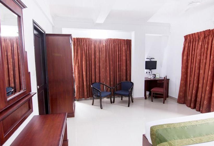 Fotos del hotel Capital O 15460 Centre Point:  22