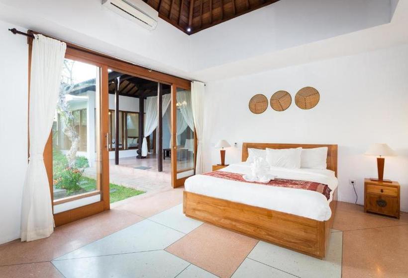 Fotos del hotel Anyar Sari Villa:  2