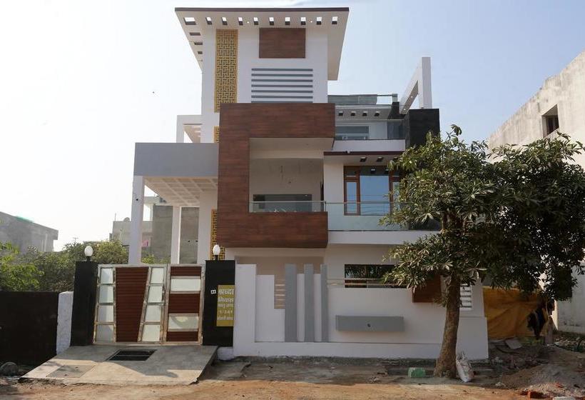 Fotos del hotel Oyo 11046 Hotel Surya Inn 2:  17