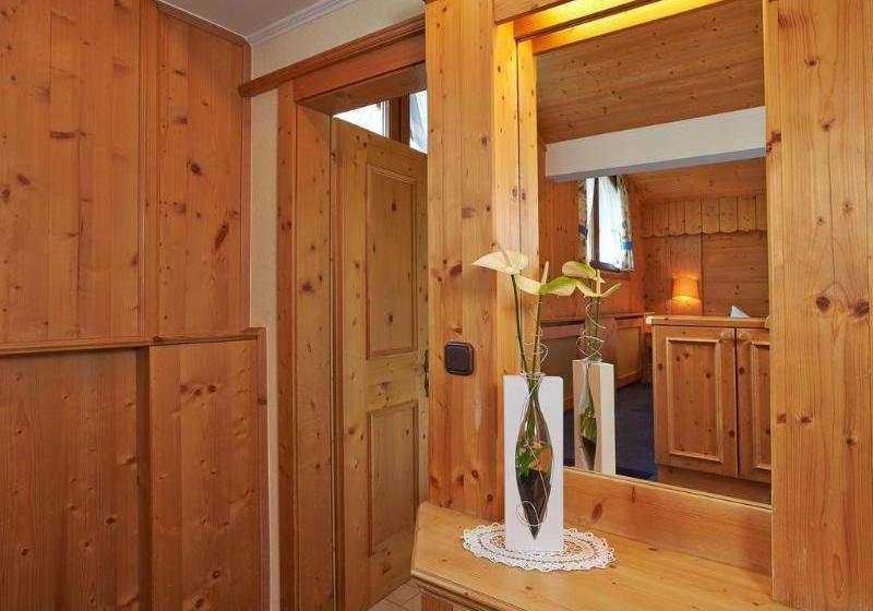 Fotos del hotel Pension Romantik:  2