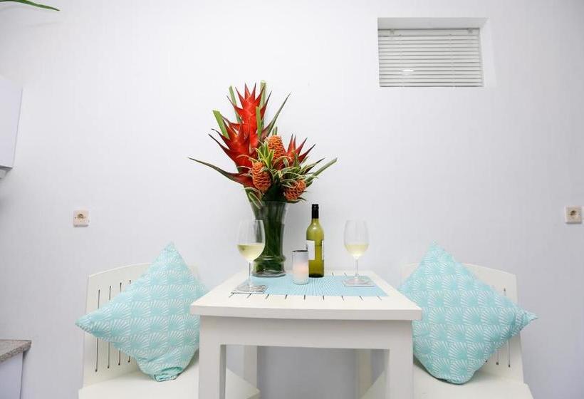 Fotos del hotel Villa Tiga:  6