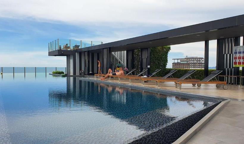 Fotos del hotel The Base Central Pattaya Paza:  10