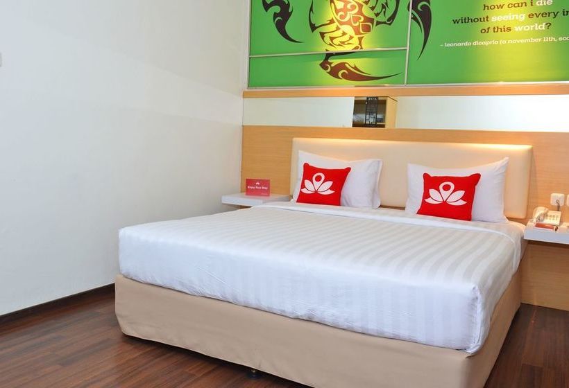 Fotos del hotel Zen Rooms Basic Kedung Sari Wonorejo:  13