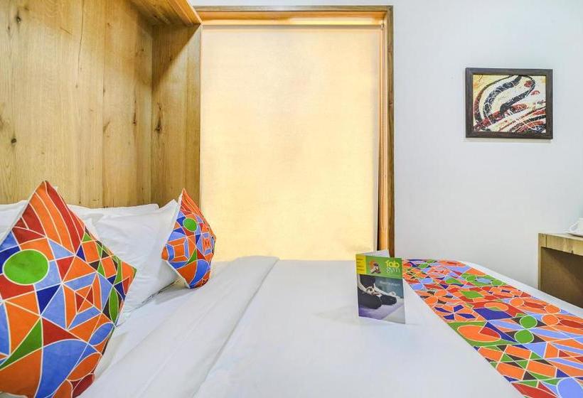 Fotos del hotel Fab Midaas Comforts:  12