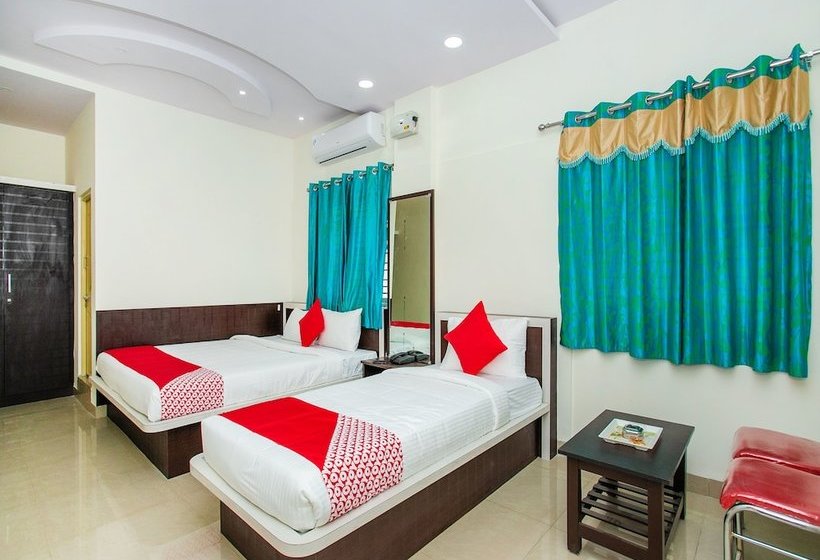 Fotos del hotel Oyo 16405 Rg Residency:  11