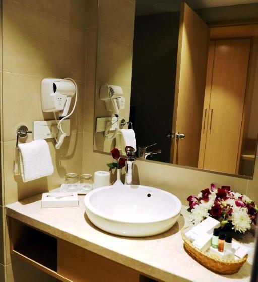 Fotos del hotel Y N Hotels:  13