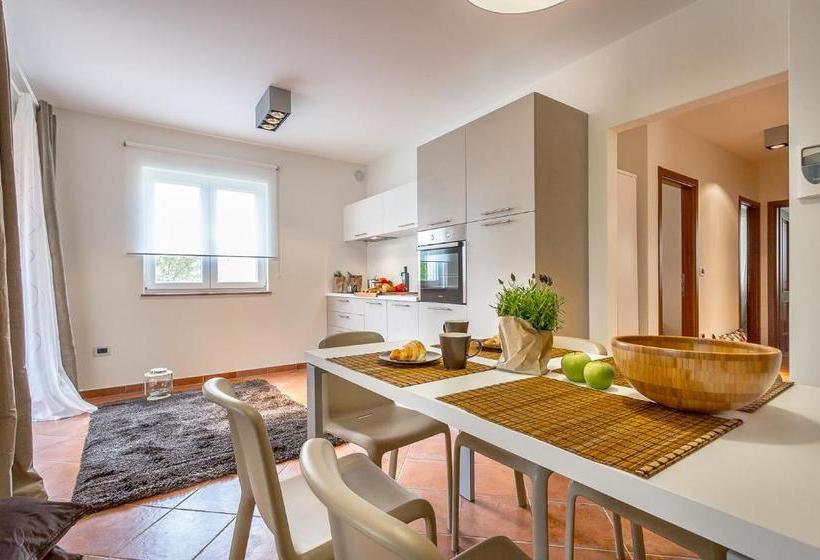 Fotos del hotel Apartments Stella:  10