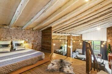 Rustic Cottage In Fraga With Private Garden - Fraga