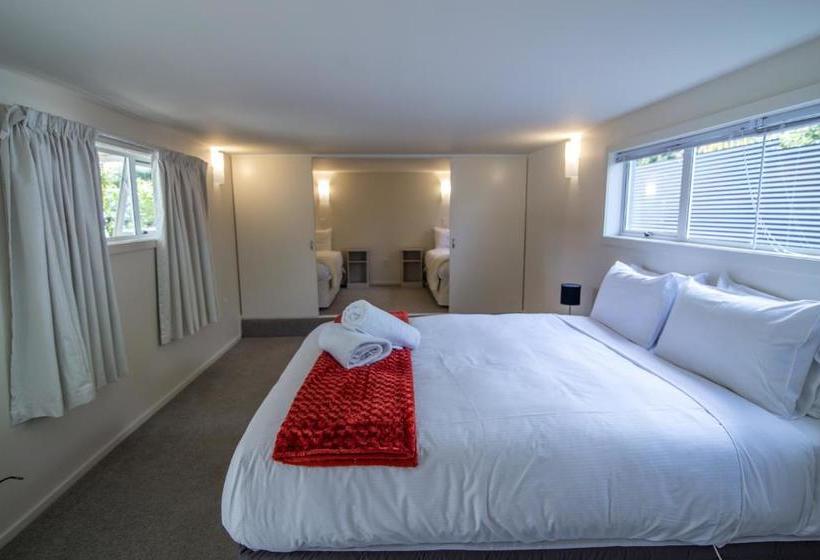 Fotos del hotel Te Anau Lakefront B&b:  3