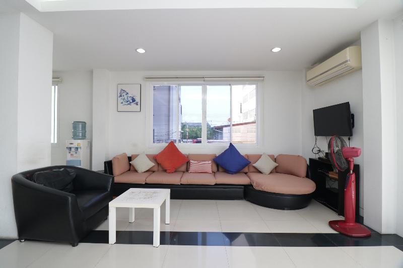 Fotos del hotel Hua Hin Irooms By Oyo Rooms:  5