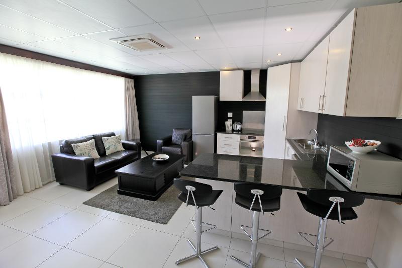 Fotos del hotel Hillside Executive Accommodation Maerua Mall:  5