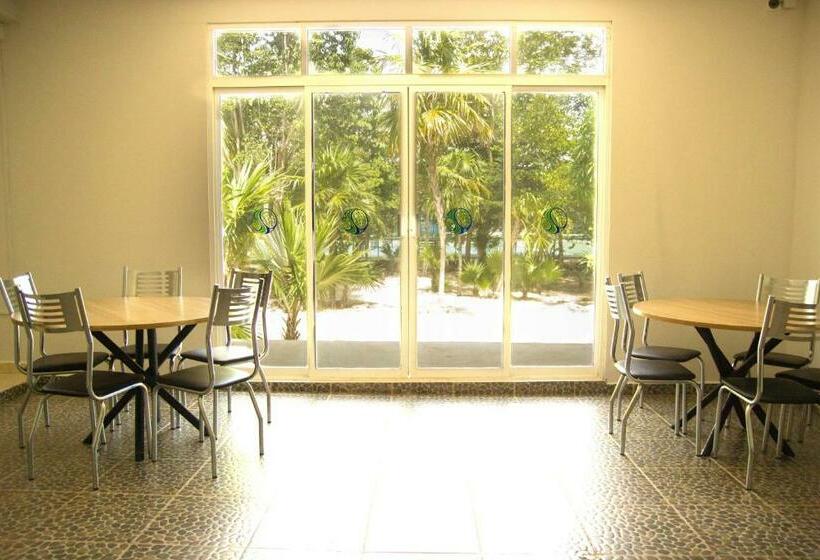 Fotos del hotel Cancun Tennis Inn  All Inclusive:  15