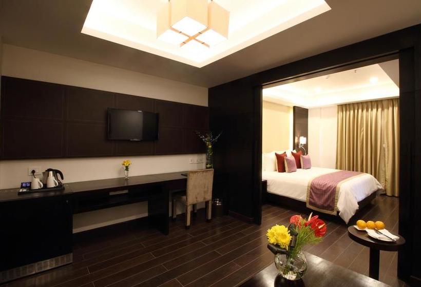 Fotos del hotel Ameya Suites:  2