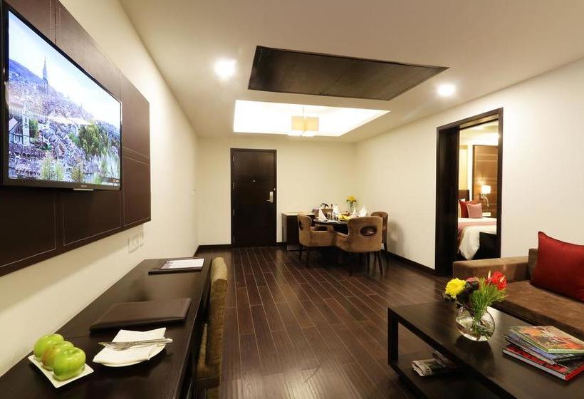 Fotos del hotel Ameya Suites:  20