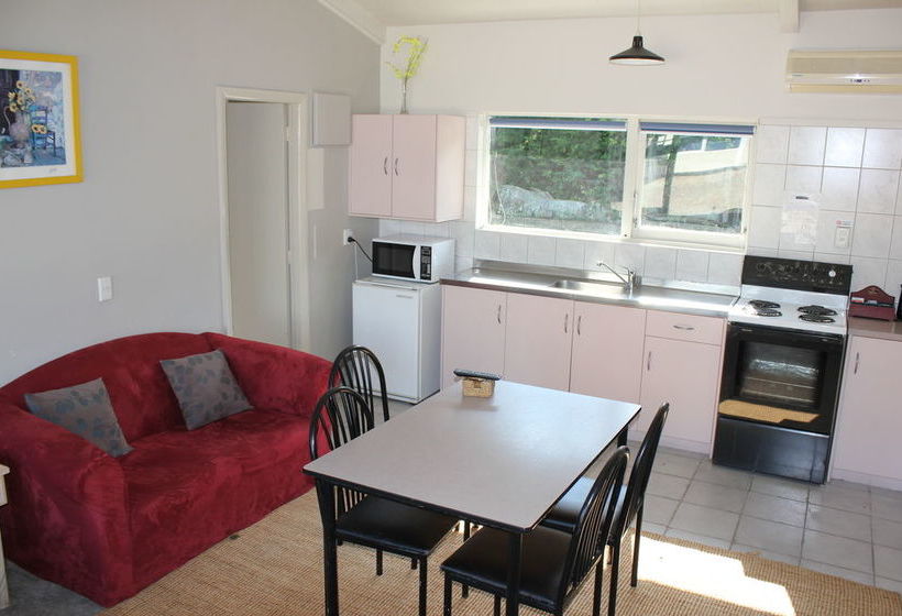 Fotos del hotel Jack & Di S Lakefront Motel:  12