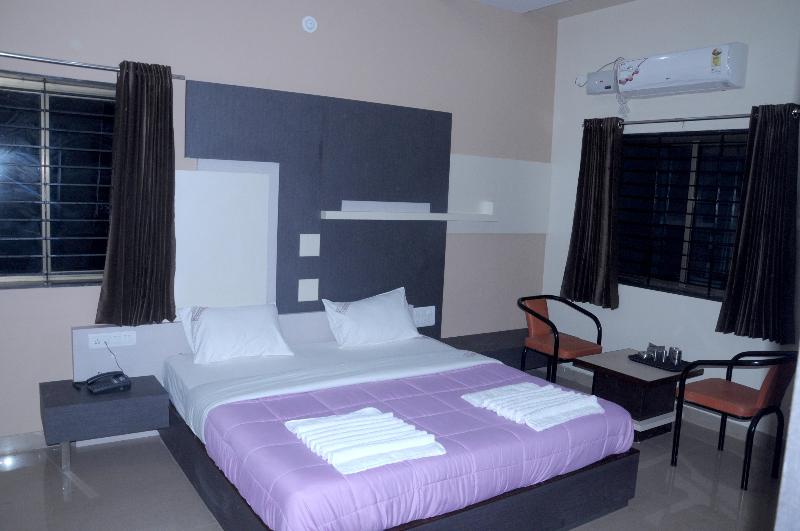 Fotos del hotel Pleasant Stay, Bijapur:  10